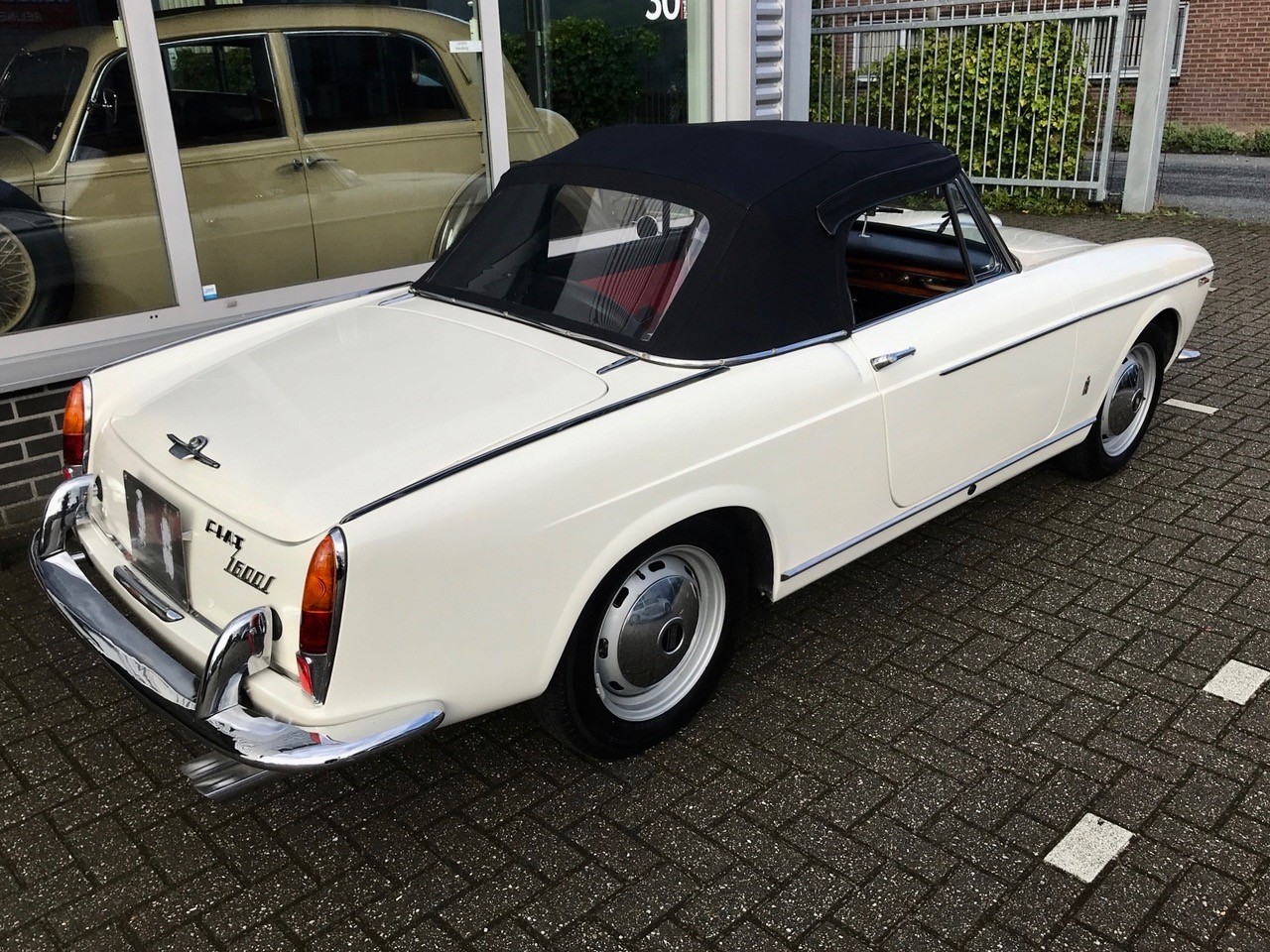 Fiat 1600 spider