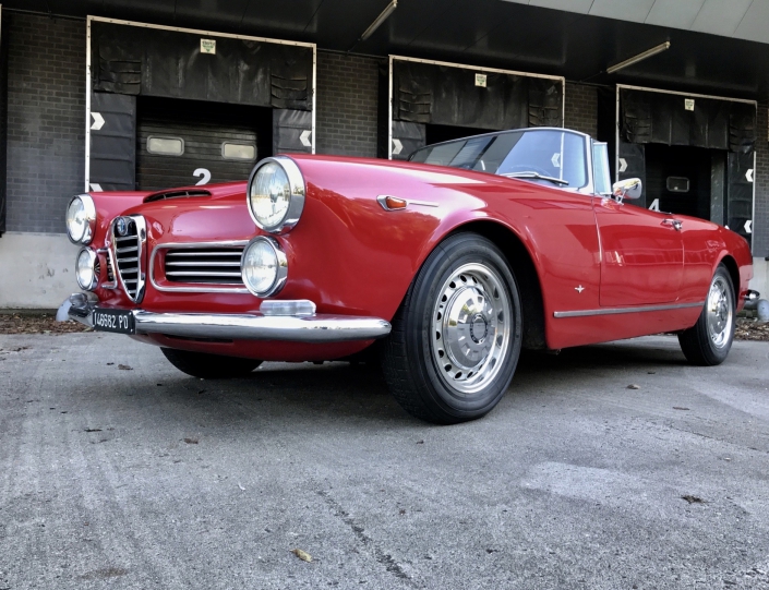 Alfa Romeo 2600 Touring Spider